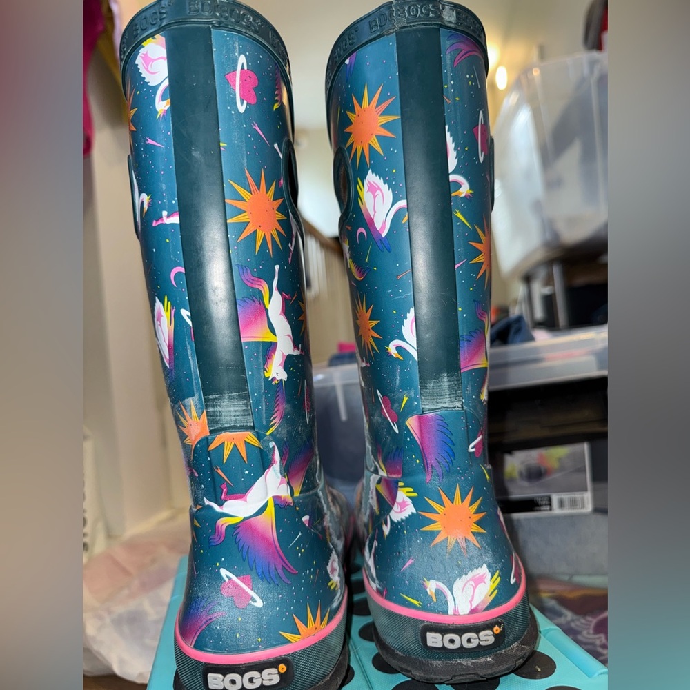 BOGS Colorful Unicorn Rain Boots - Picture 2 of 5